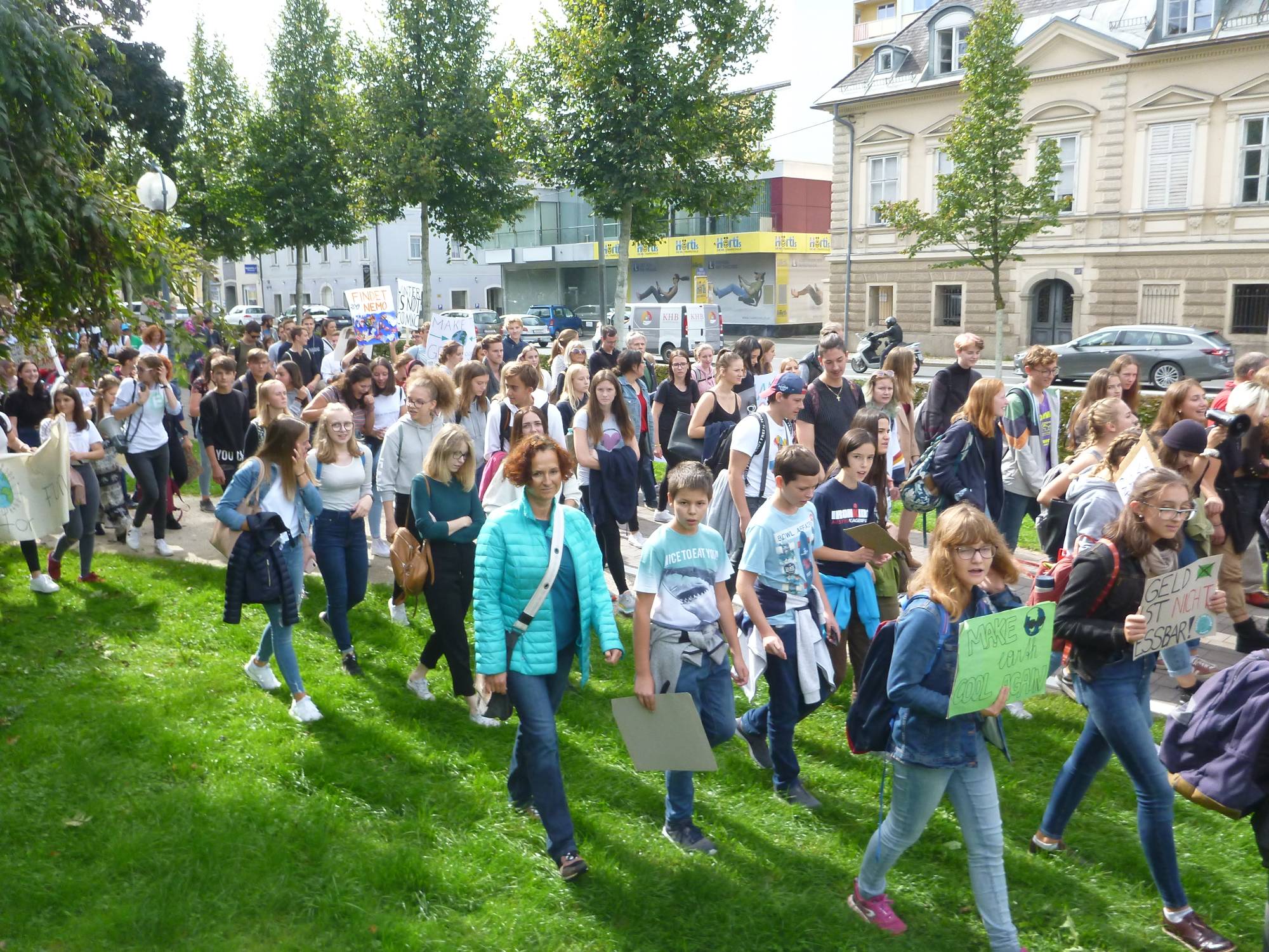 Fridays for Future on 2019-09-27 in Klagenfurt on Lake Wörthersee, Photo #10